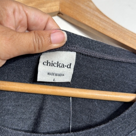 NWT Wmns Colorado Buffaloes Gray Short Sleeve T-Shirt Relaxed Fit Retro Sz Large - Picture 4 of 11